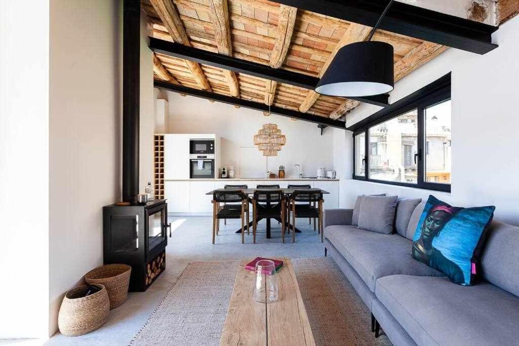 Velo Vern 3 Luxury Penthouse W Views Of City Wall Girona Exterior foto